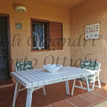 Gli Oleandri Di Lägenhet *