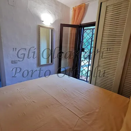 Gli Oleandri Di Lägenhet Porto Ottiolu